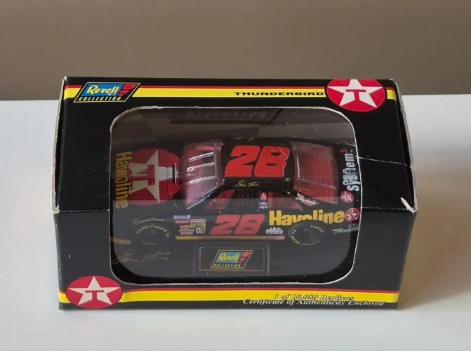 Miniatura Nascar Ernie Irvan #28 Ford Thunderbird Havoline marca Revell