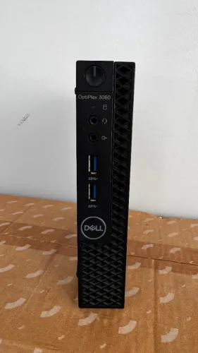 Dell Optiplex Micro 3060, i7 7th Geração, 8GB RAM, 500GB HD. Lindo