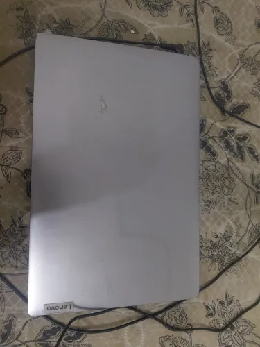 Lenovo Ryzen 7 5700U | 12GB | SSD 512GB | Bateria 88%