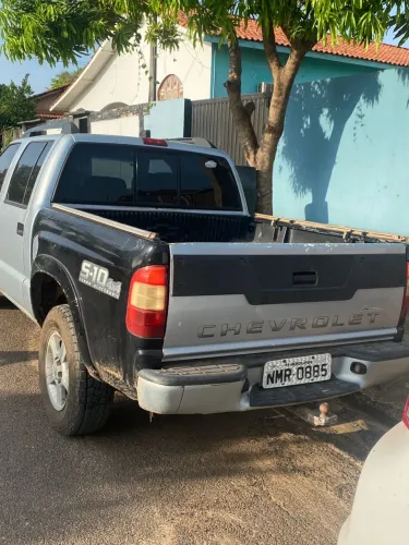 Chevrolet S10 P-up Tornado 2.8 TDI 4x2/4x4 CD Dies 2010