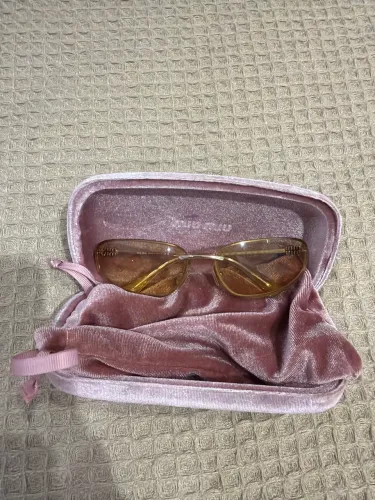 Óculos miumiu novíssimo