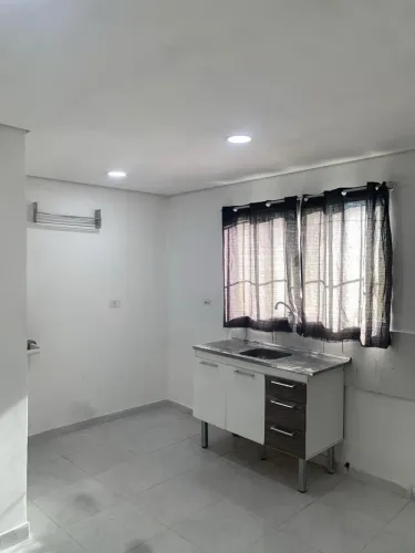 Quarto com banheiro privativo