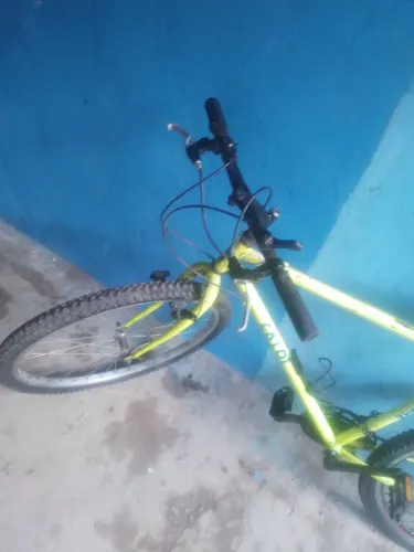 Bicicleta  caloi  aro  26 anos 90