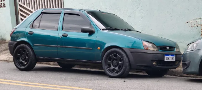 Ford Fiesta GL 1.0 5P 2000
