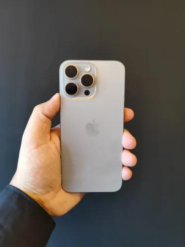 iPhone 15 Pro Max 256GB - Natural - 87% saúde de bateria