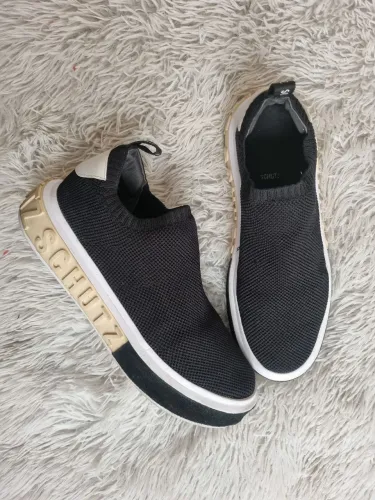 Tenis Schutz