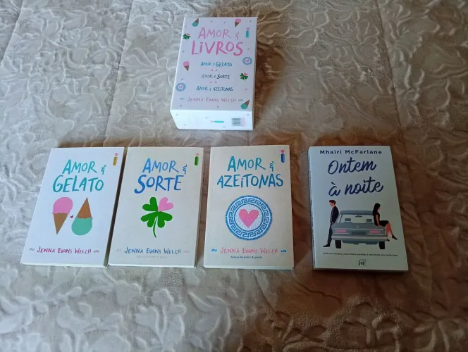 Box Amor Gelato e Livro Ontem a noite