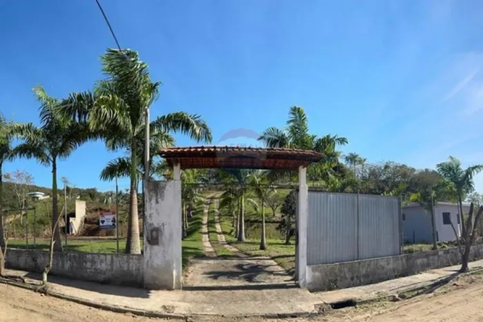 CHÁCARA À VENDA NA VIÇOSA
