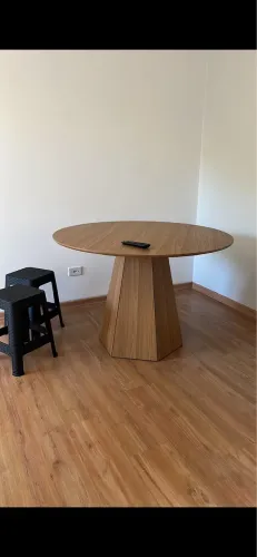 Vendo mesa 100% MDF