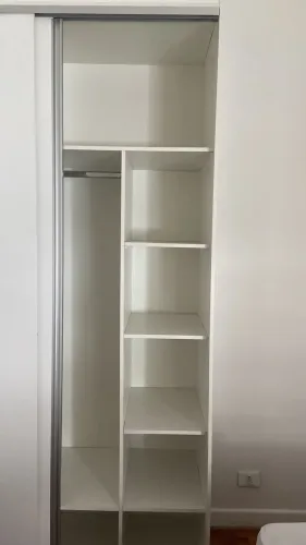Armário planejado em excelente estado