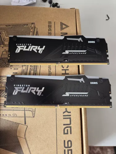 MEMORIA RAM DDR5 32GB KINSGTON FURY 6000MTS NA GARANTIA