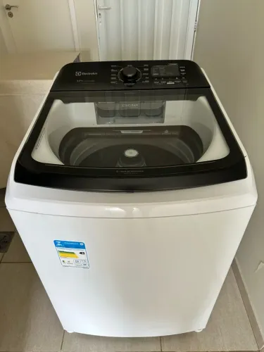 Vendo Máquina de Lavar 17Kg Eletrolux