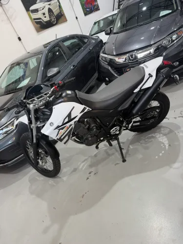 Xt 660r