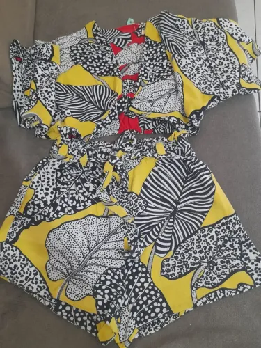 Short e blusa farm