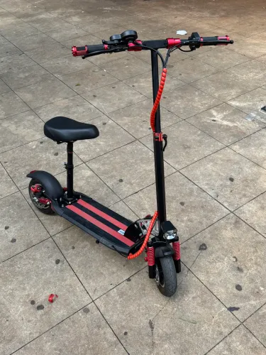 Patinete scooter eletrônico