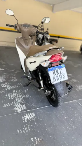 Biz 125 2021 - baixa KM