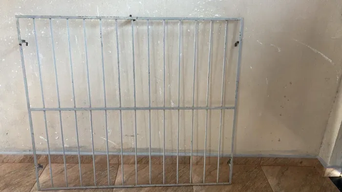 Grades para janela de 1.40x1.40 R$250 cada