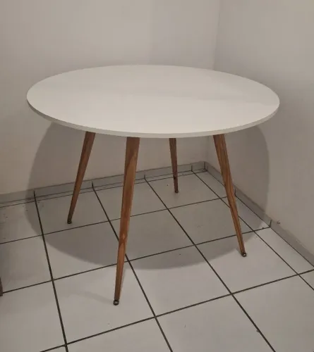 Mesa branca MDF 1m de diâmetro