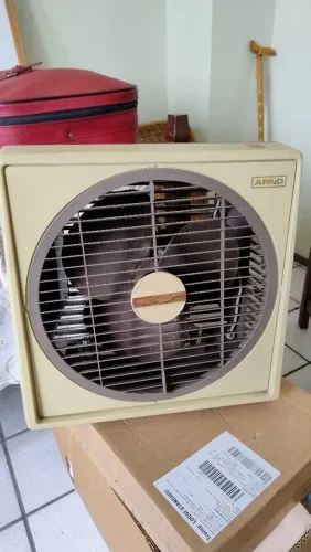 Ventilador Arno Retrô. Em excelente estado este ventilador funciona, todo original