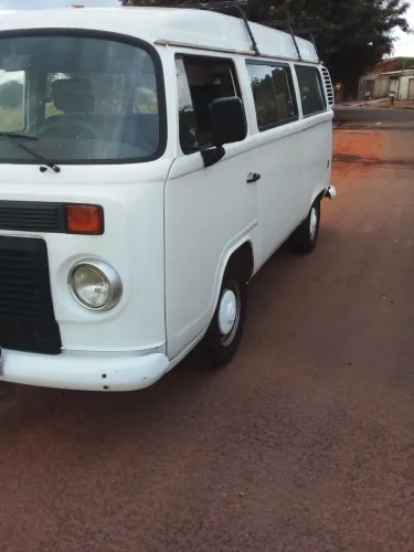 Volkswagen Kombi Standard 1.4 MI Total Flex 8V 2009