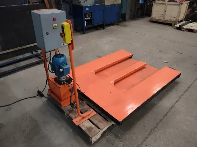 Mesa Plataforma Hidráulica Tipo E Ergonomia Cap. 1500 Kg - Paletização e Despaletização