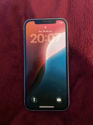 ?iPhone 12 á venda ?