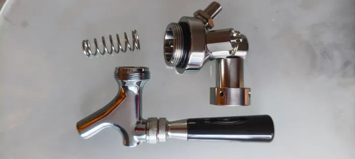 Torneira de chopp Americana com dispensador keg 