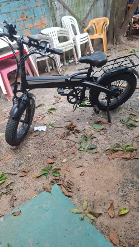 Bicicleta eletrica nova comprei mas nao uso ela e dobravel