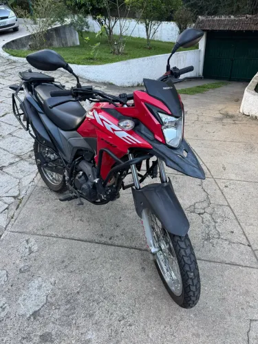 Honda XRE 190 2024 - Único Dono + Acessórios