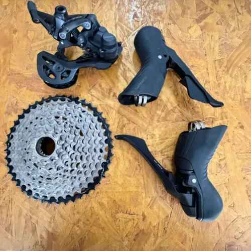 KIT GRX GRAVEL ( câmbio, cassete e trocadores )
