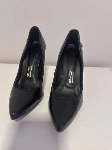 Scarpin Santa Lola 
