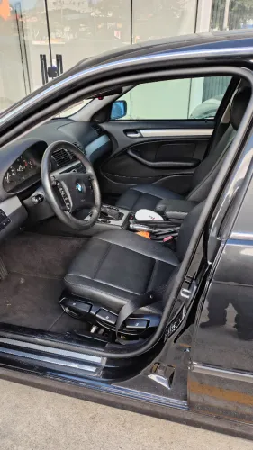 BMW 320I A 2003