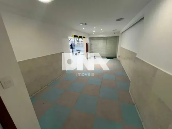 Loja - / Comercial / Copacabana