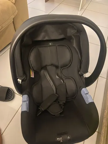 Bebê conforto semi novo