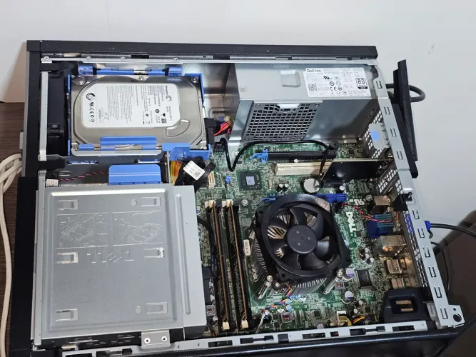 CPU DELL optilex 7010 processador I5 com 8gb de ram