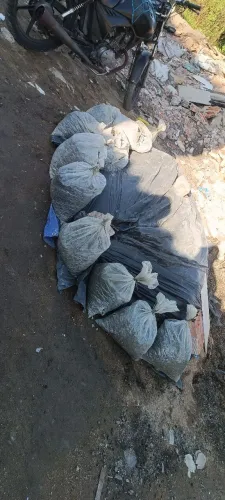 Vendo Areia e pedra