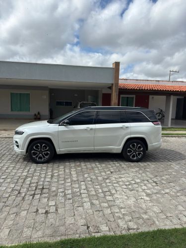 Imagem de Jeep Commander Limited T270 1.3 TB Flex AUT 2024