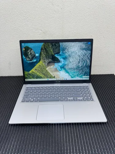 Notebook Asus i5-11ª Geração | 8GB RAM | SSD NVMe 512GB