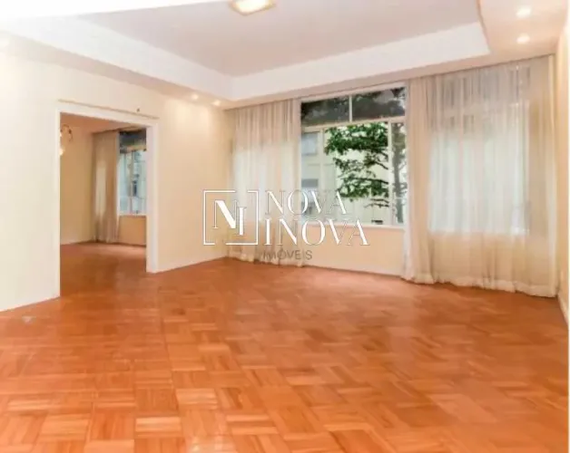 Apartamento : / Residencial / Copacabana