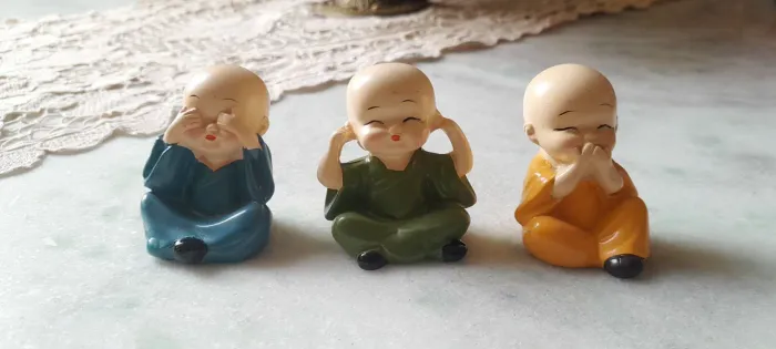 TRIO DE MINE-BUDAS DA SABEDORIA