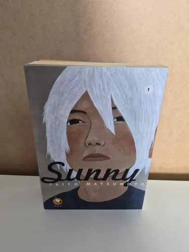 Mangá Sunny volume 1 - Devir - Seminovo