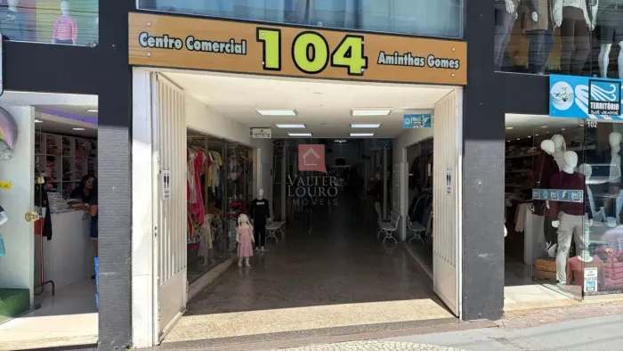 Loja para locação na Rua Teresa, Petrópolis RJ.