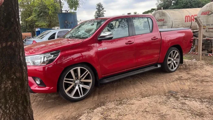 Toyota Hilux CD SRV 4X2 2.7 Flex 16V Aut. 2017