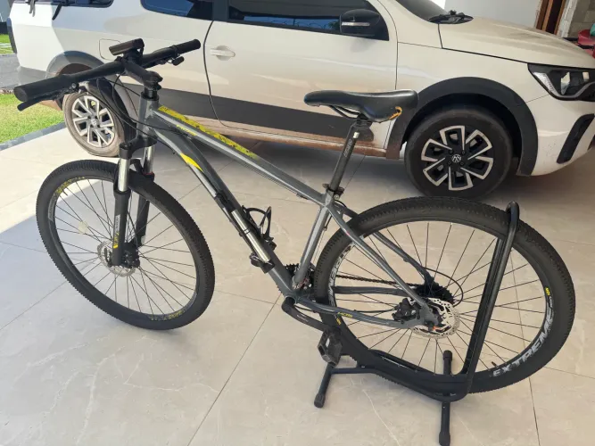 BICICLETA OGGI quadro 17