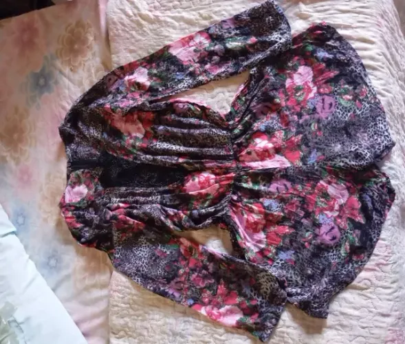 Lindas roupas tam.40 forma pequena