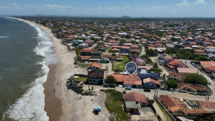 Casa Vista Mar em Balneário Barra do Sul - Centro