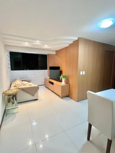 Apartamento com 2 quartos no poço completo de armários disponível para locação