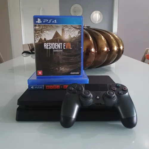 PS4 slim 500 GB