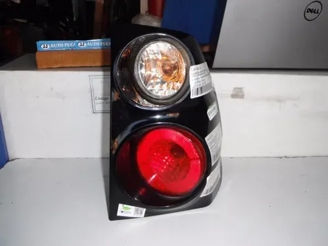 Lanterna Lado Direito Mitsubishi Pajero Sport 2006 2007 Direito Verde-escuro