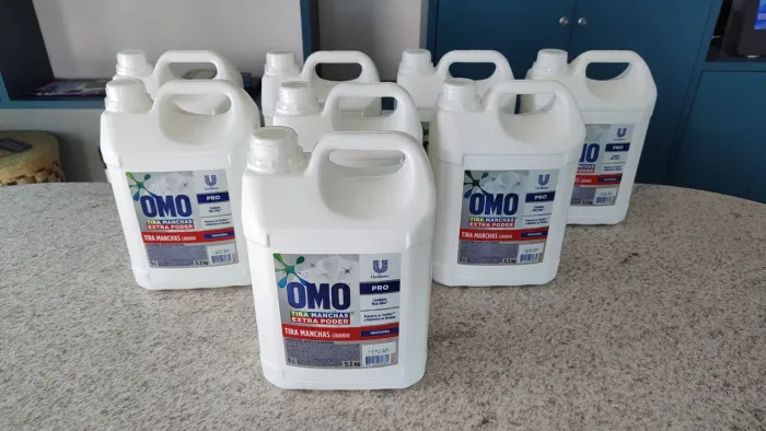 Galão 5L OMO Tira-manchas novo lacrado